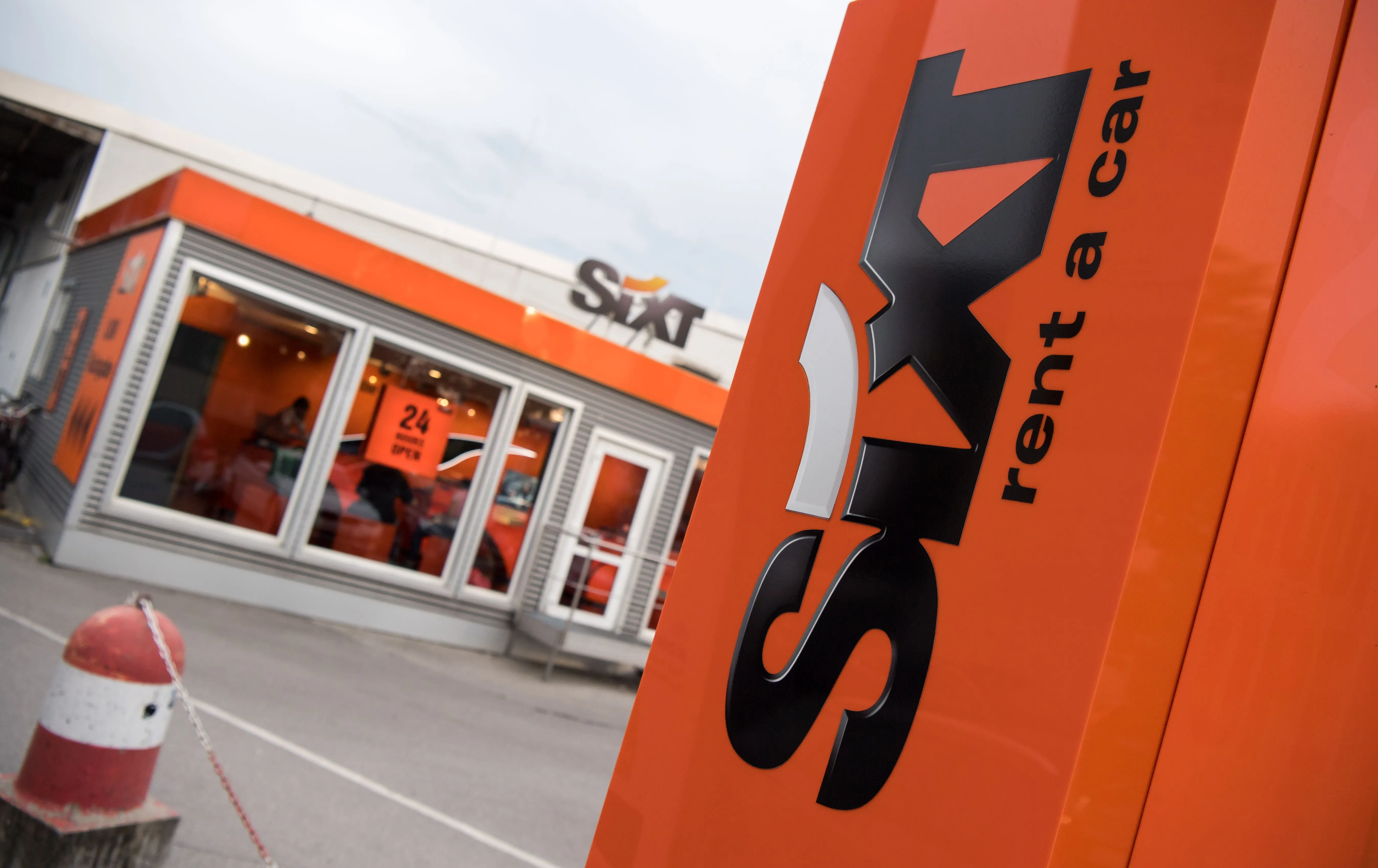 SIXT Germany: Redefining Car Rental with Comfort, Choice & Confidence