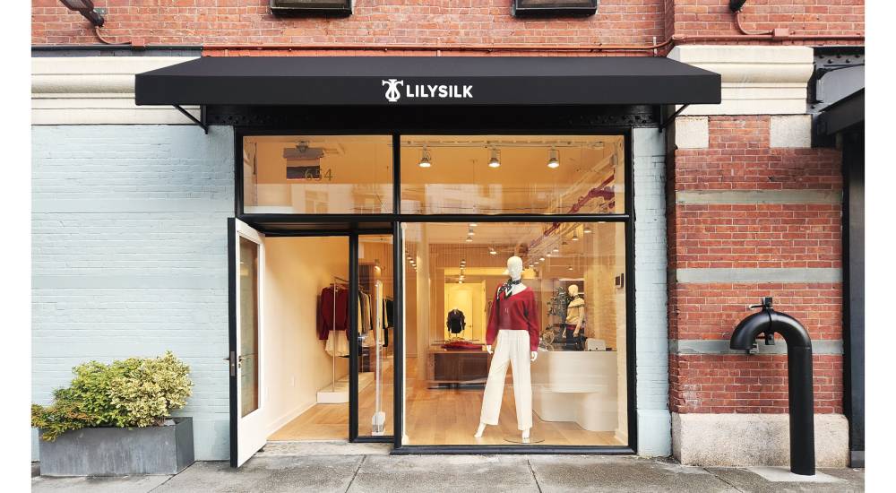 Experience Everyday Luxury with LILYSILK: Timeless Silk Fashion and Home Essentials